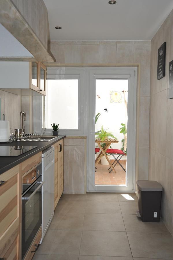 Lagos Central Apartments Ap 10 ภายนอก รูปภาพ